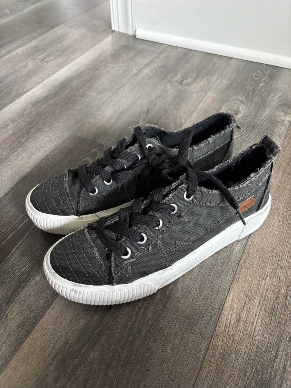 Women’s Blowfish Canvas Lace-Up Sneakers